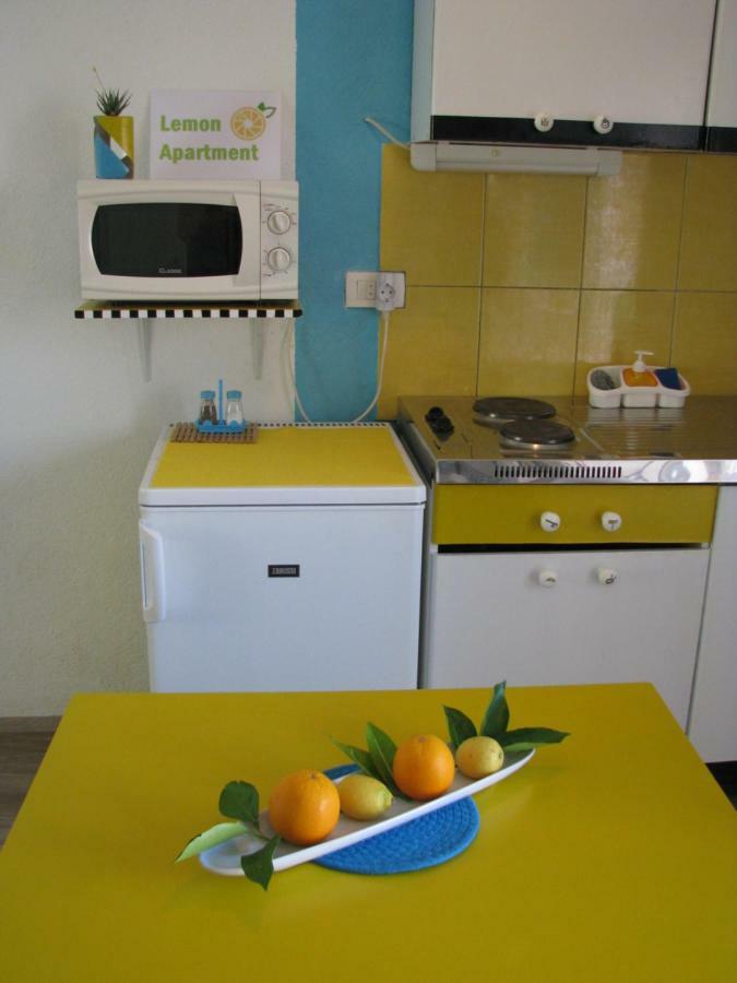 فيس Apartments And Room Lemon المظهر الخارجي الصورة