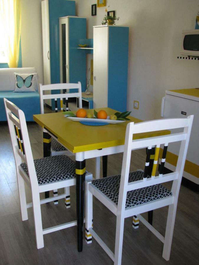 فيس Apartments And Room Lemon المظهر الخارجي الصورة